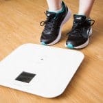 Bei Übergewicht sollten Sie auf Ihre Ernährung und eine angemessene Gewichtszunahme achten