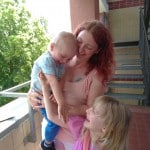 Frau Fischer und ihre "BabyCare"-Kinder